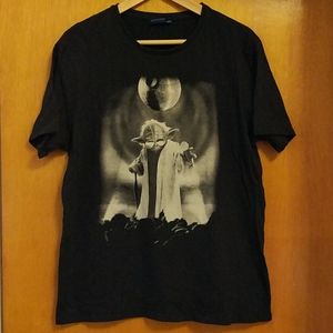 Star Wars DJ Yoda t-shirt, size L